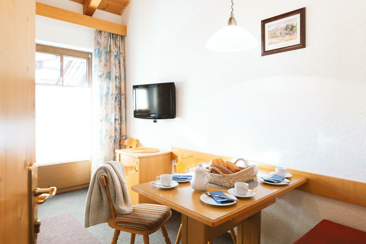 Appartement Pirmin Solden Exterior photo